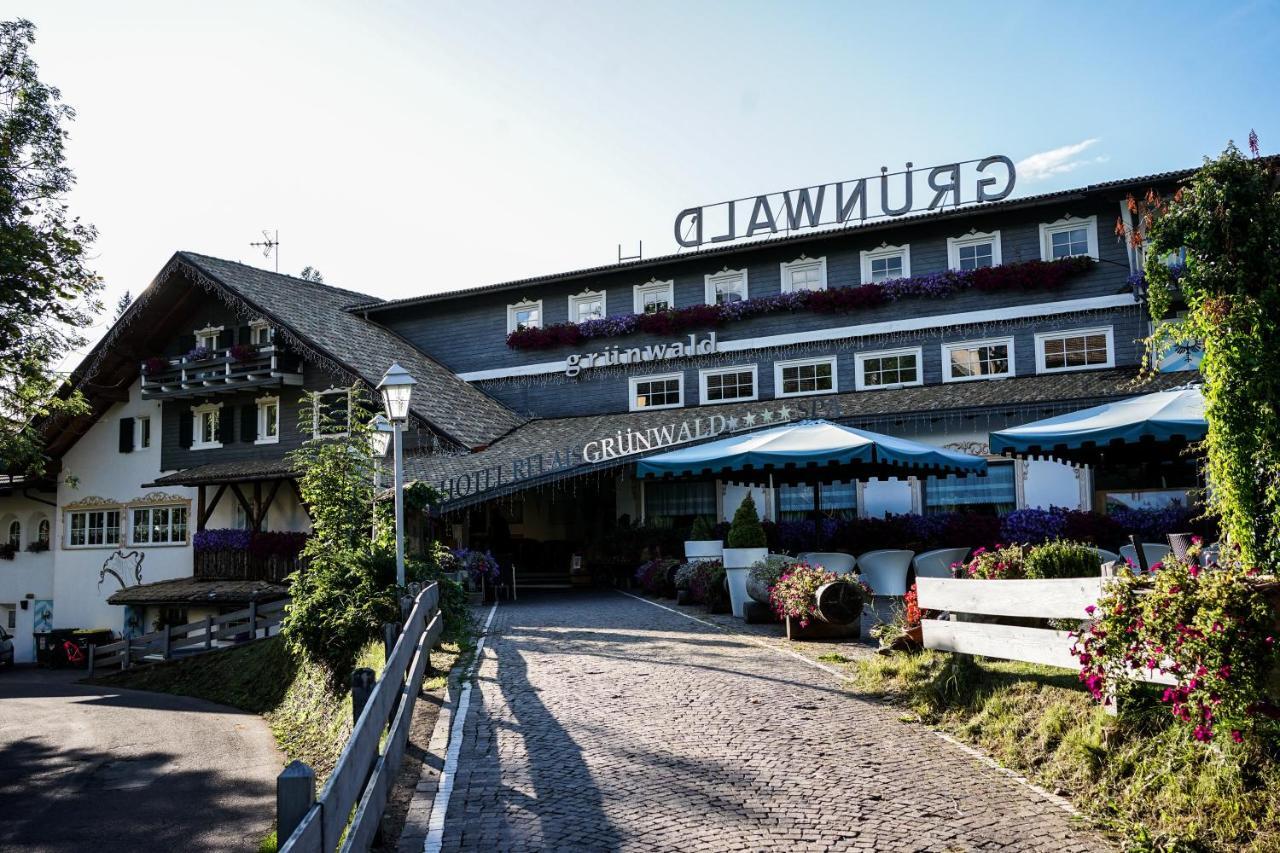 Hotel Relais Grünwald Cavalese Exterior foto