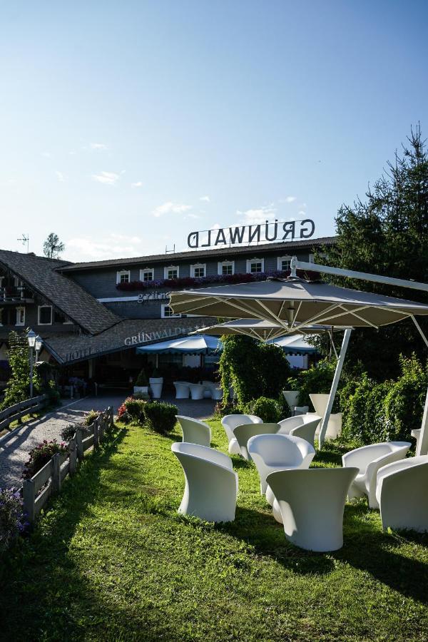 Hotel Relais Grünwald Cavalese Exterior foto